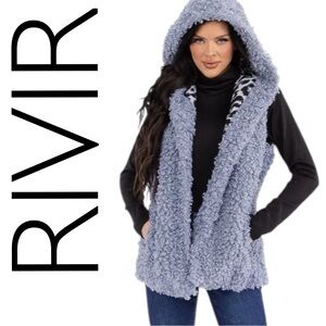 667:  RIVIR NEW HOODED SLEEVELESS JACKET/COAT BLUE (R2)